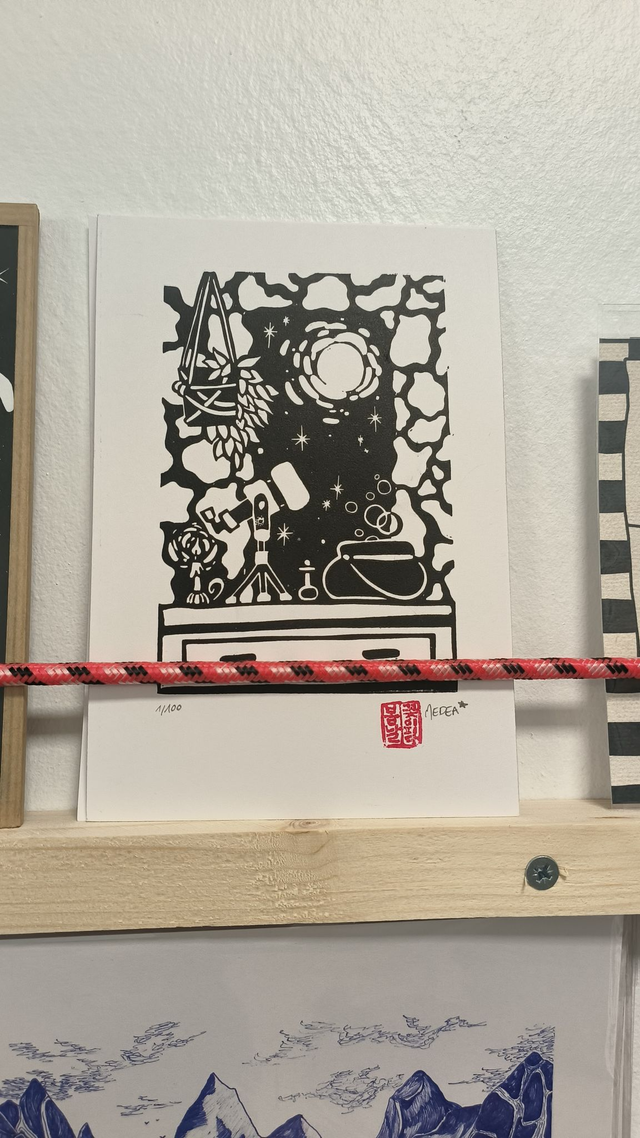 Labo noir sans cadre - Médéa