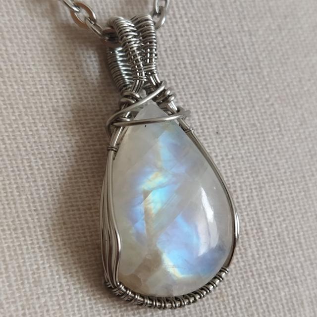 Pendentif Péristérite