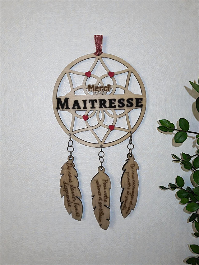 ATTRAPE REVE MAITRESSE/NOUNOU/ATSEM