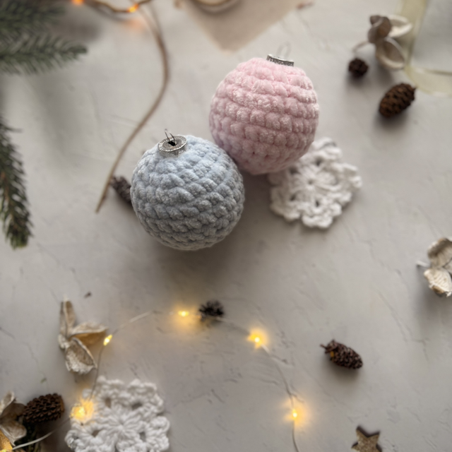 Boule de Noël pastel