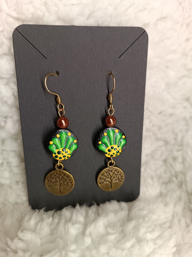 paire de boucles d&#039;oreilles 