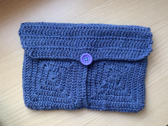 Pochette à livre motifs cubiques