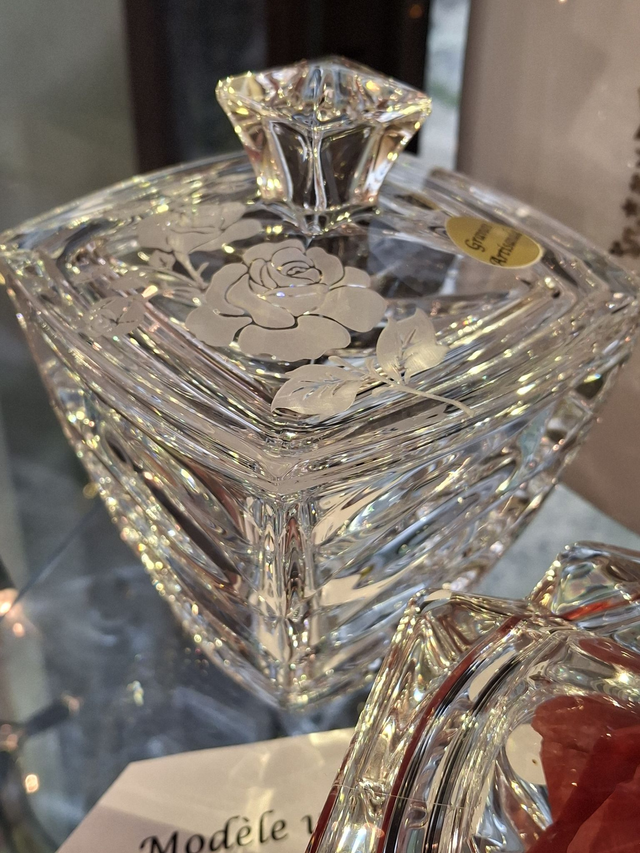 Contenant avec couvercle Cristal de Bohême Branche de roses