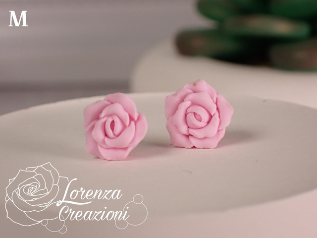 Orecchini a lobo rose rosa pastello