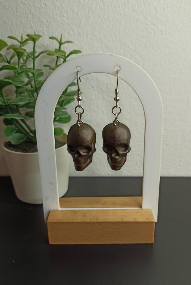 Boucle d&#039;oreille tête de mort (431)