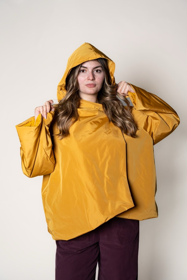 Impermeabile cappuccio