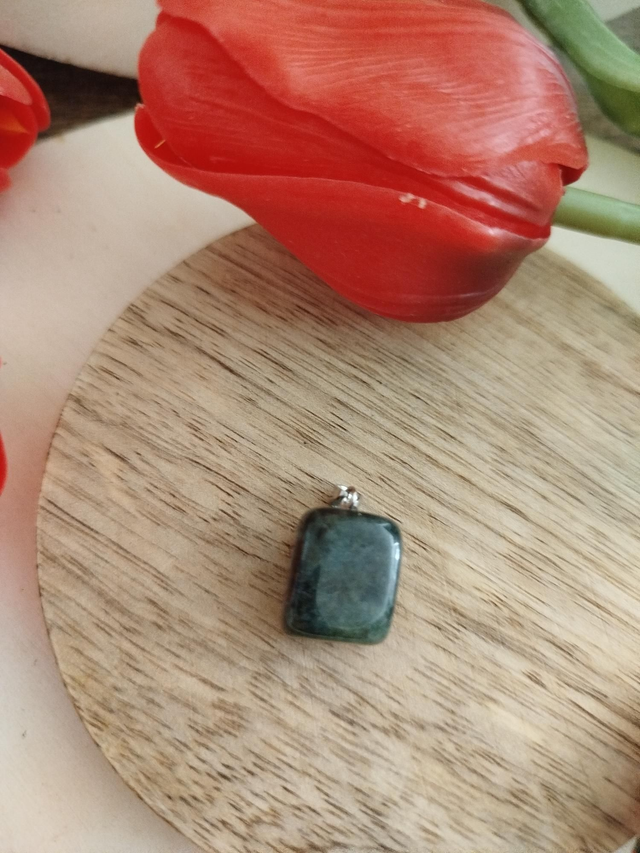Pendentif en Jade Vert 