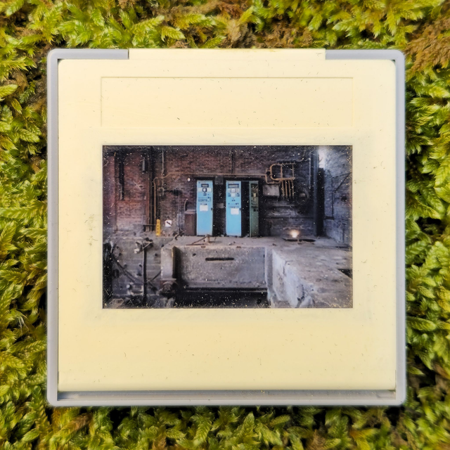 Magnet diapo Urbex Usines de Navarre_04