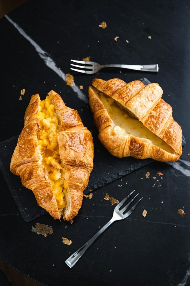 Filled Croissant 