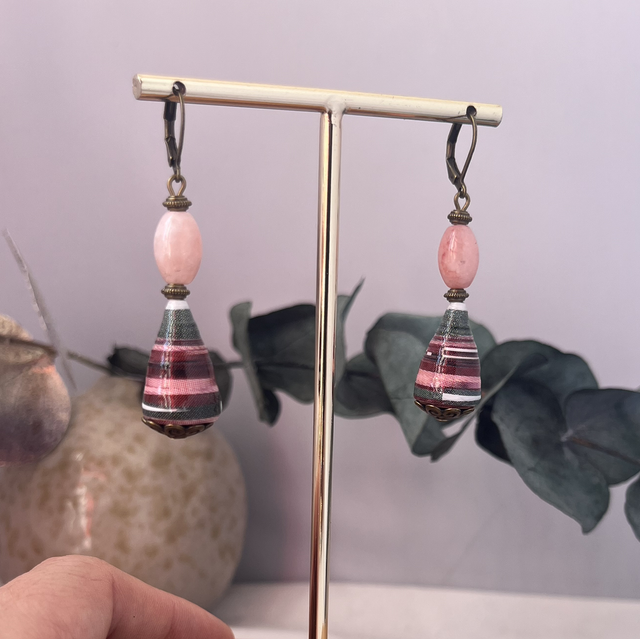 #860 Boucles d’oreilles affiche