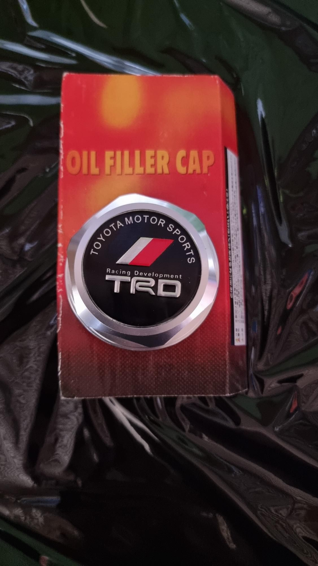 TRD OIL CAP SILVER