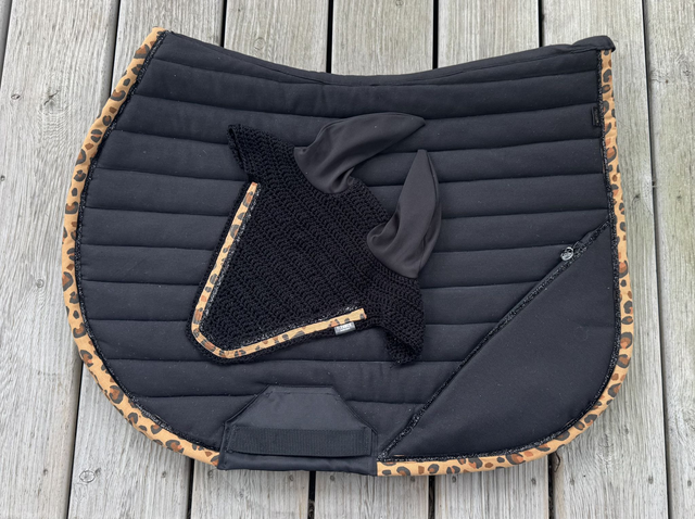 Tapis de selle à poche invisible Léopard Noir