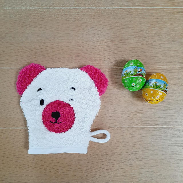 Gant de toilette animal brodé