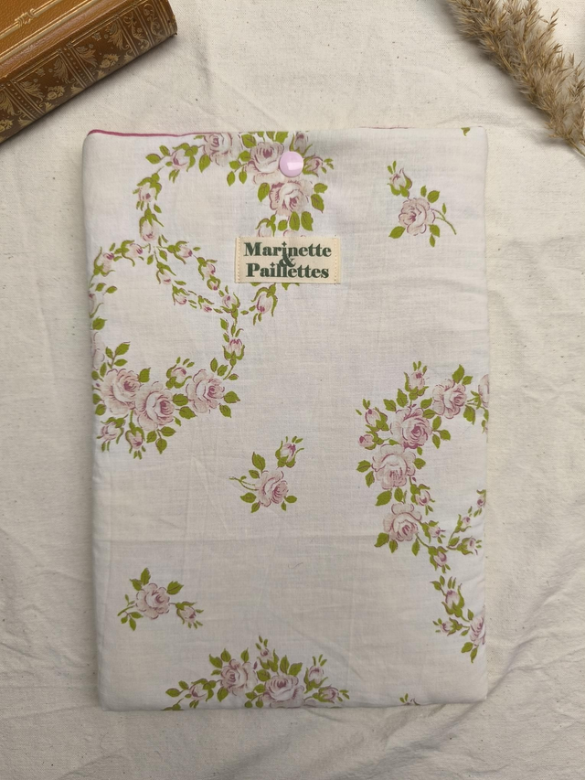 Pochette à livre broché - couronne de roses