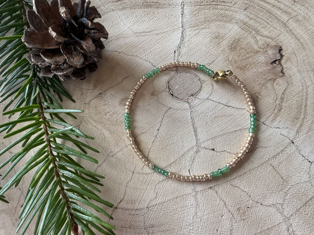 Les Bracelets en perle de rocaille