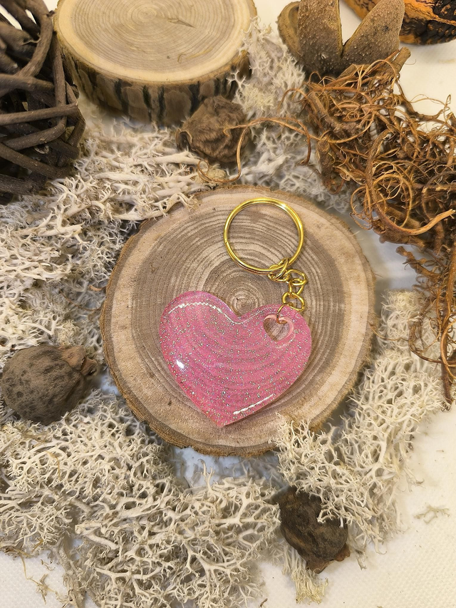 Porte clés coeur rose fluo pailletté 