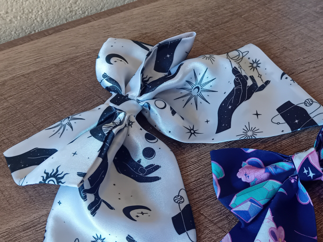 Nœud pour cheveux - Deux tailles