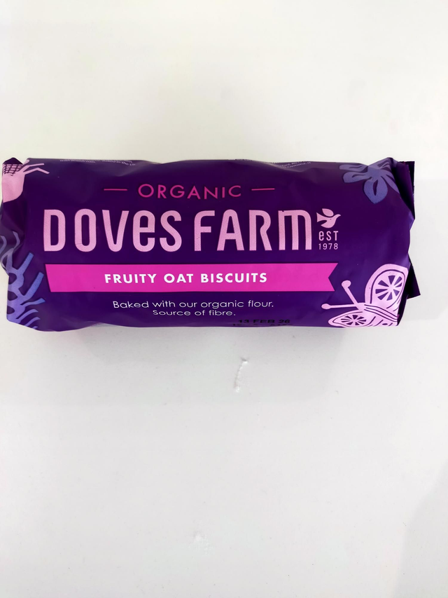  Organic Fruity Oat Biscuits 200g (Doves Farm) 