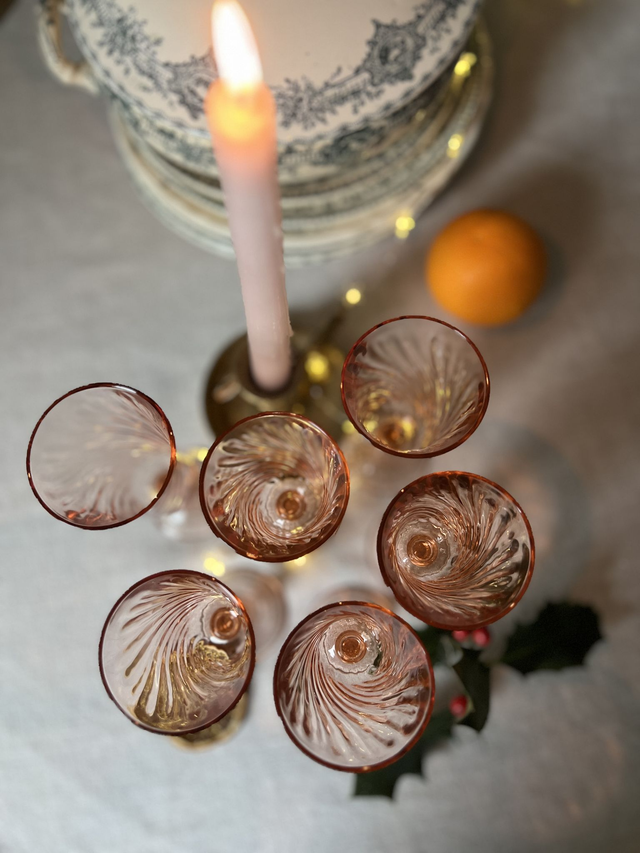 ROSALINE - Ensemble de 6 flûtes à champagne en verre rose Luminarc