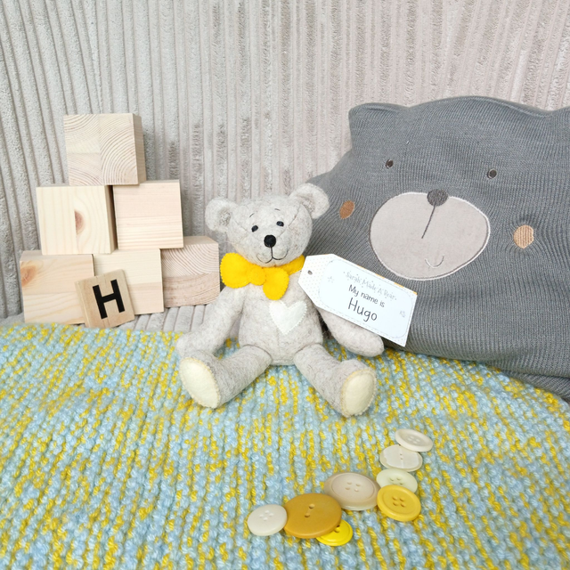 Hugo. Small size. 100% wool felt, hand-sewn teddy bear. UKCA toy. Beige. Light yellow. Bold yellow. Cream.
