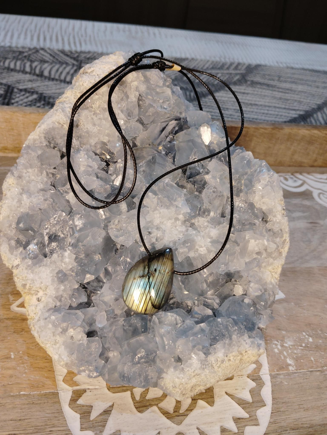 P21-Pendentif Labradorite 