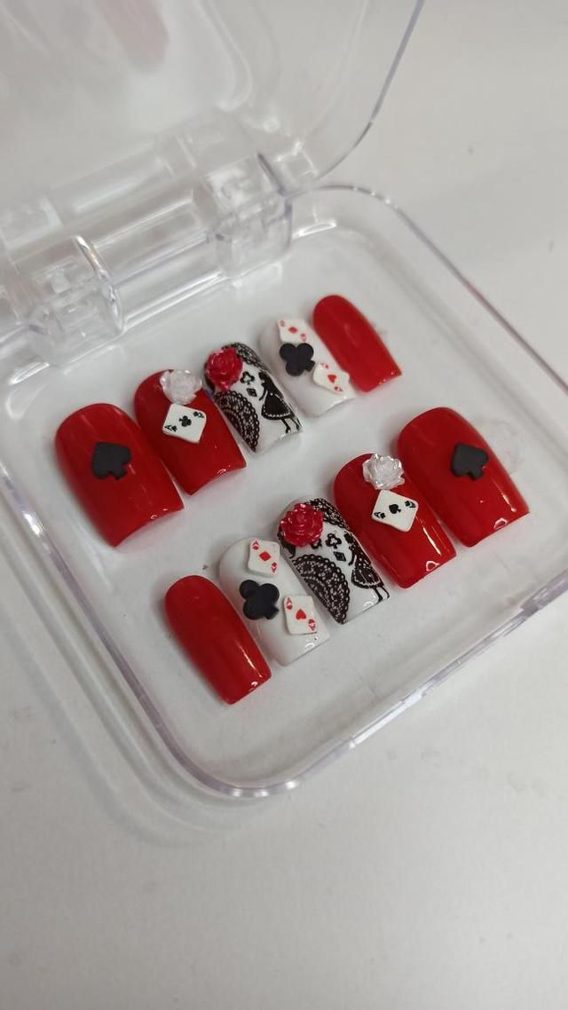 Alice aux pays des merveilles - Carré S