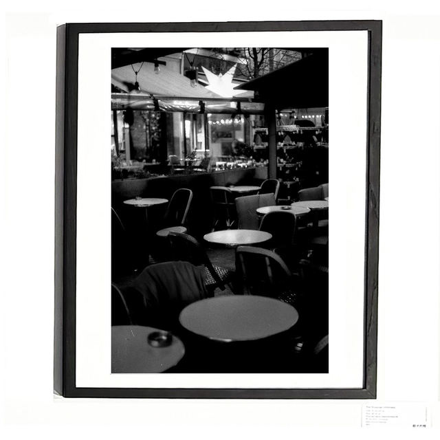 « Etoile dormante » -tirage argentique cadre bois de chêne noire 40x30