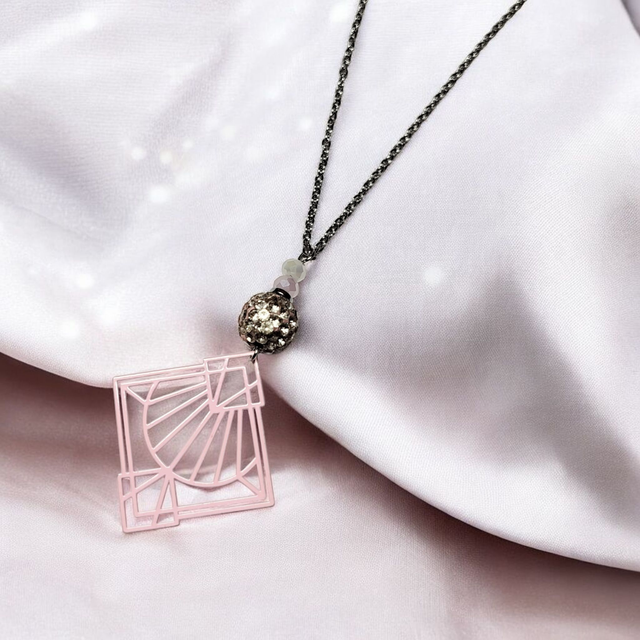 Collier acier inoxydable et cristal rose