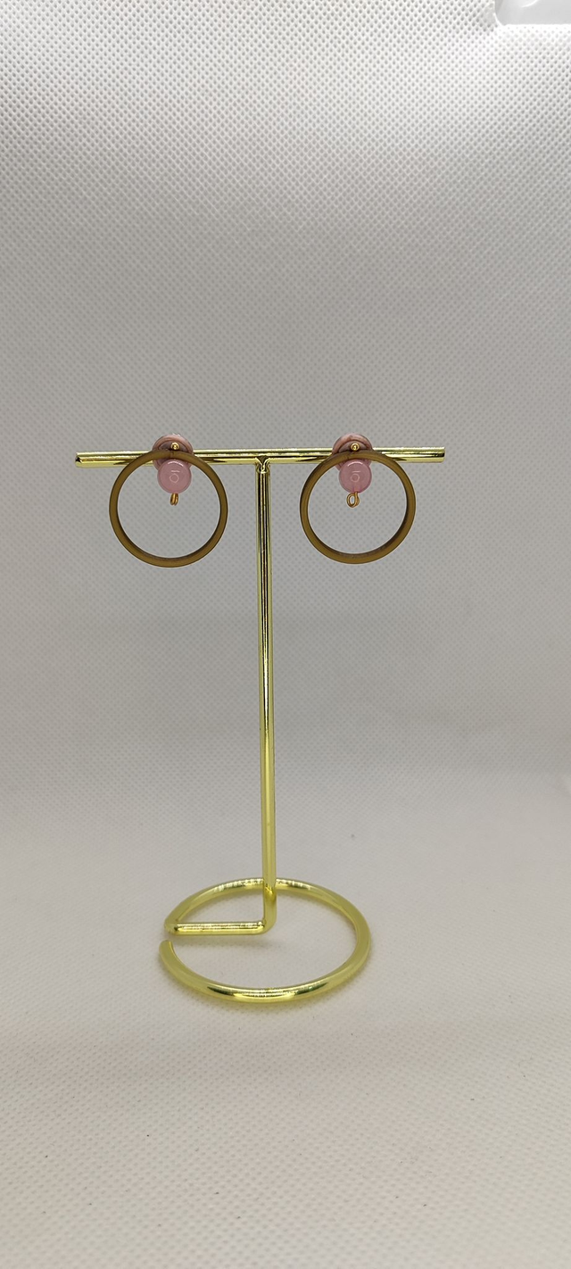 Pendientes Minimalistas en 3D | Sostenibles e Hipoalergénicos | Con Cuarzo Rosa para Equilibrio