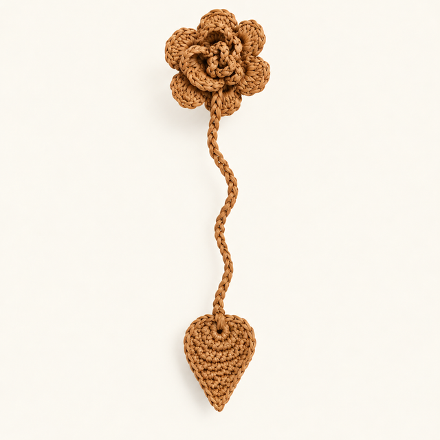 Bijou de sac Fleur & Feuille en raphia de Madagascar
