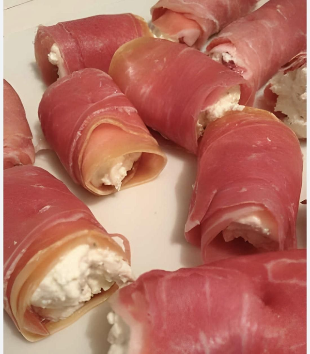 Roulé bacon, fromage frais 