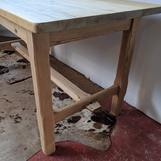 Table de ferme en sapin