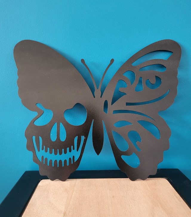 Papillon tête de mort