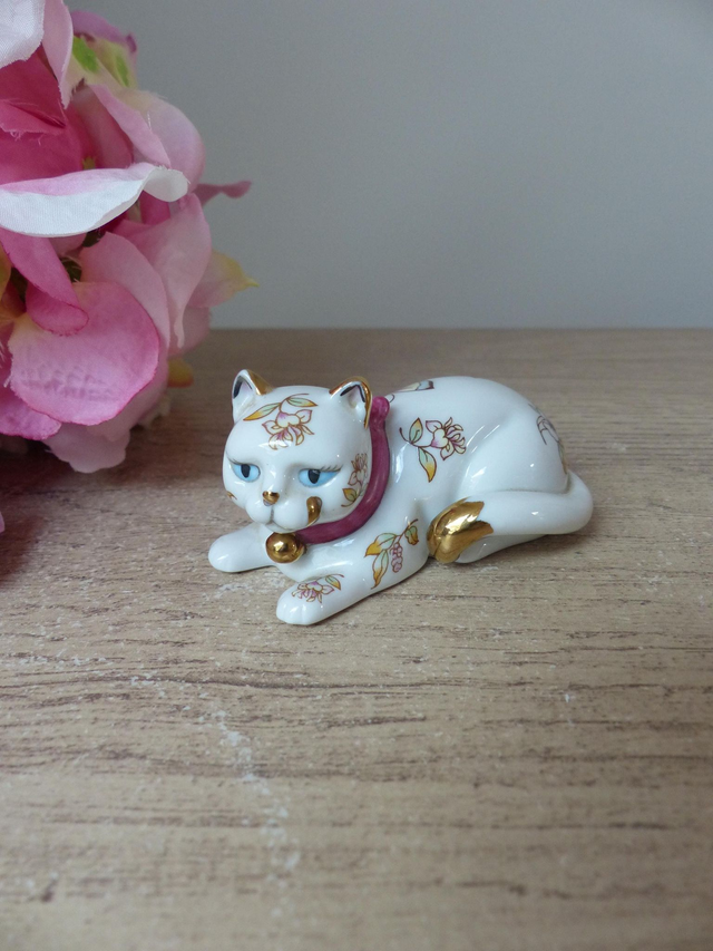 Vintage Chat Franklin Mint Satsuma 1986 cabinet de Curiosités, Chat en porcelaine avec collier à clochette, chat de style japonais satsuma