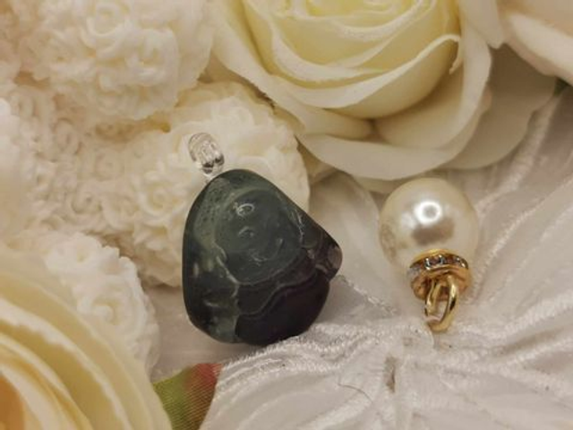 Pendentif Bouddha en Fluorite