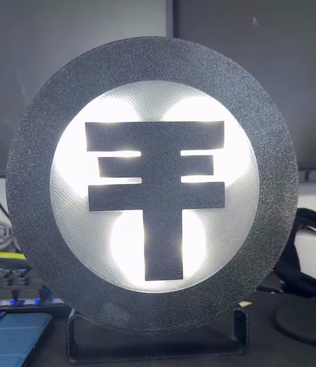 Lampe décorative ronde LED imprimée en 3D