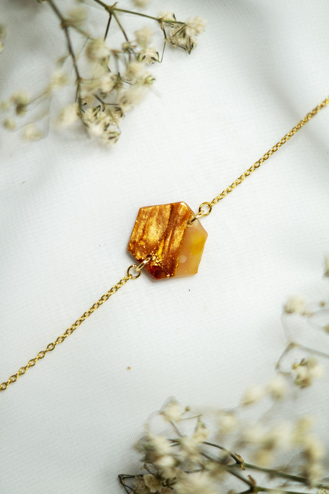 Coloris butternut - Bracelet hexagone en polymère 