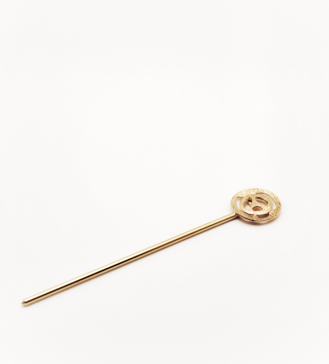 Prendedor de Cabelo Circulos Orgânicos Duplos KAI07TX002