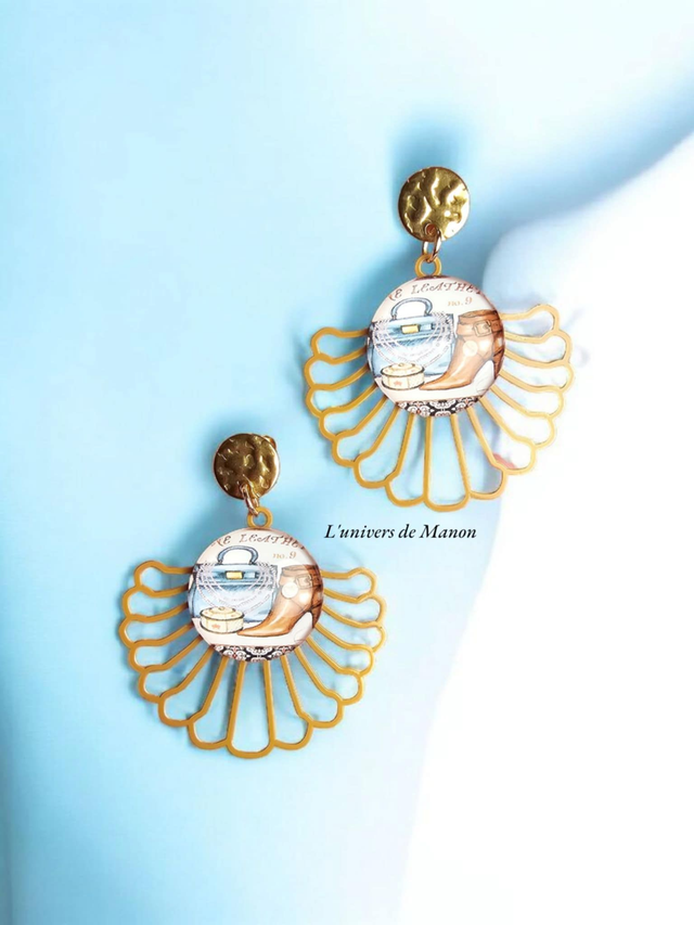 Boucle d&#039;oreille unique  