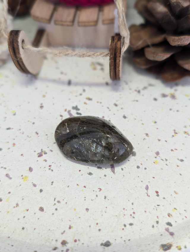 Pierre roulée labradorite 