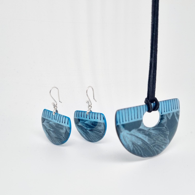 Parure boucles pendentif bleu