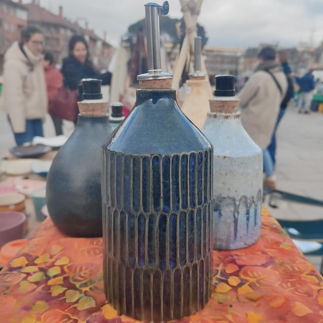 Aceitera azul textura