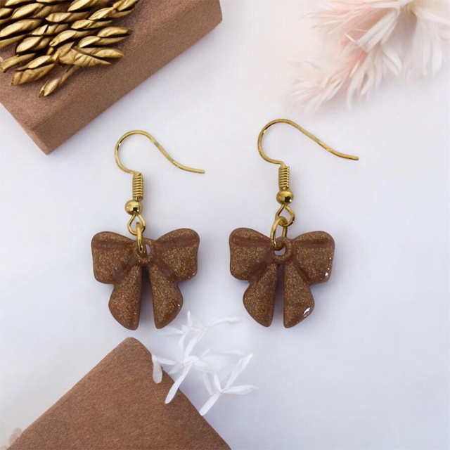 Boucles d’oreilles petit noeud