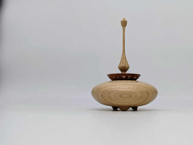 Petite boîte ornementale. 