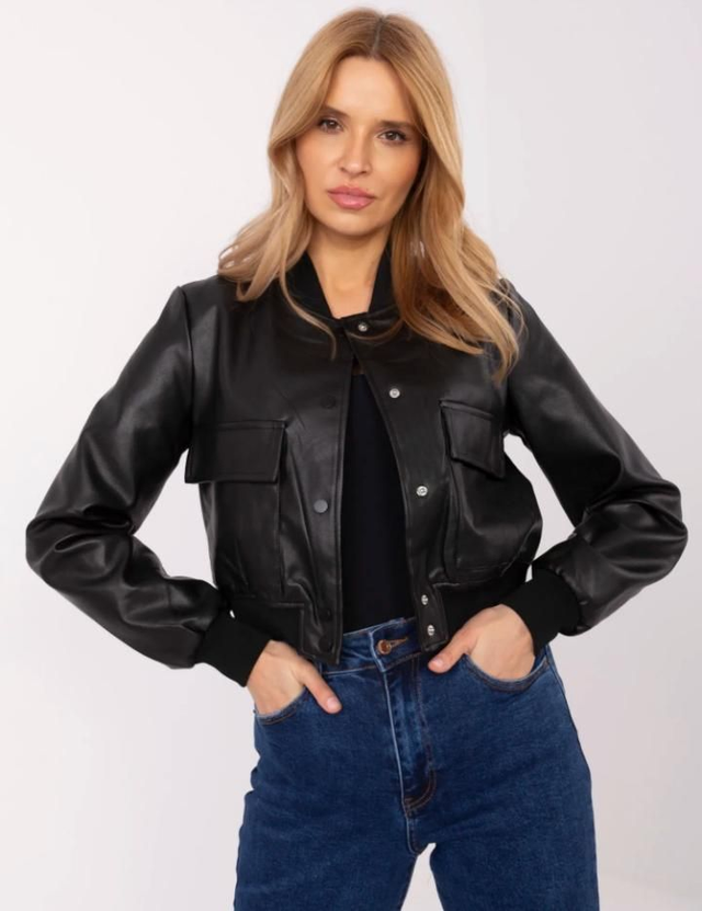 Czarna kurtka bomber z ekoskóry z kieszeniami roz S 