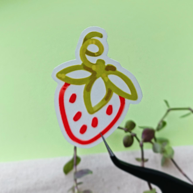 strawbebby - transparent sticker 