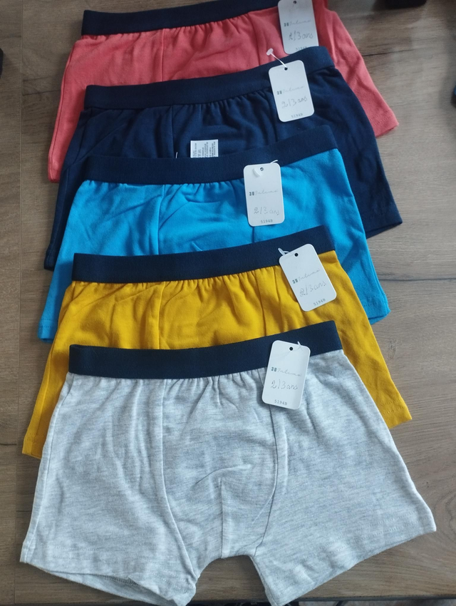 Lot de 5 boxers garçons 2/3ans. Panaché de couleur