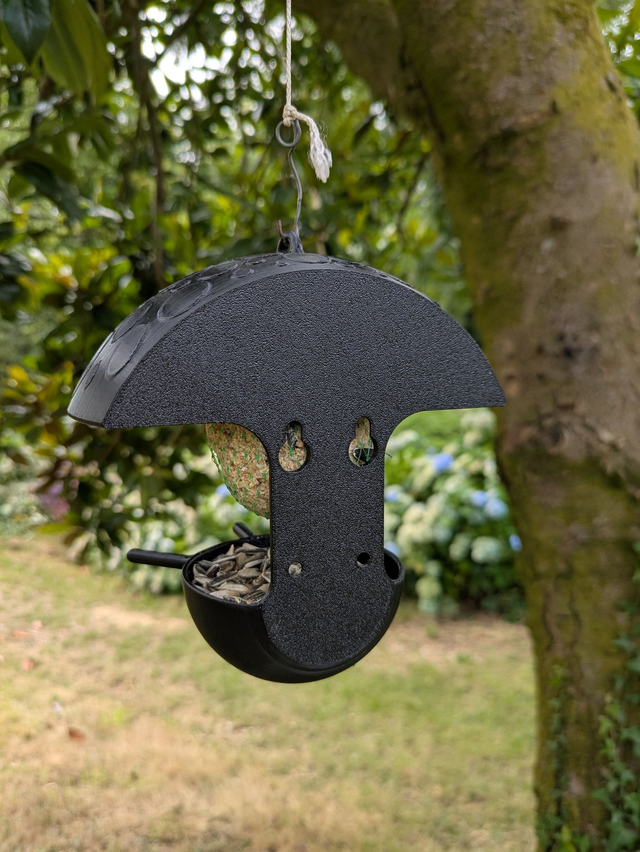 Mangeoire à oiseaux de la nature à suspendre ou murale en forme de champignon