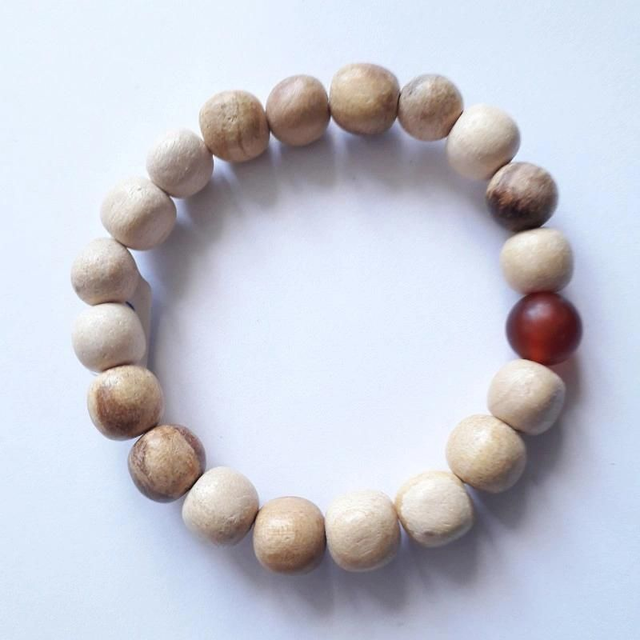 Palo Santo Aromatherapy Bracelet with Carnelian Agate