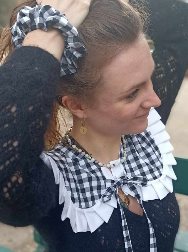 Col Claudine Vichy noir et blanc